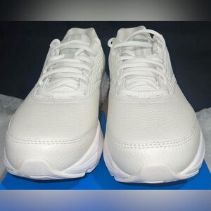 Brooks Addiction Walker 2 Size 5 Wide Women Shoes